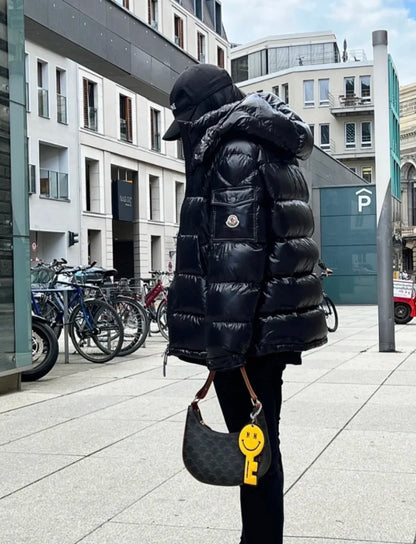 Moncler Daunenjacke Damen – Glänzendes Schwarz