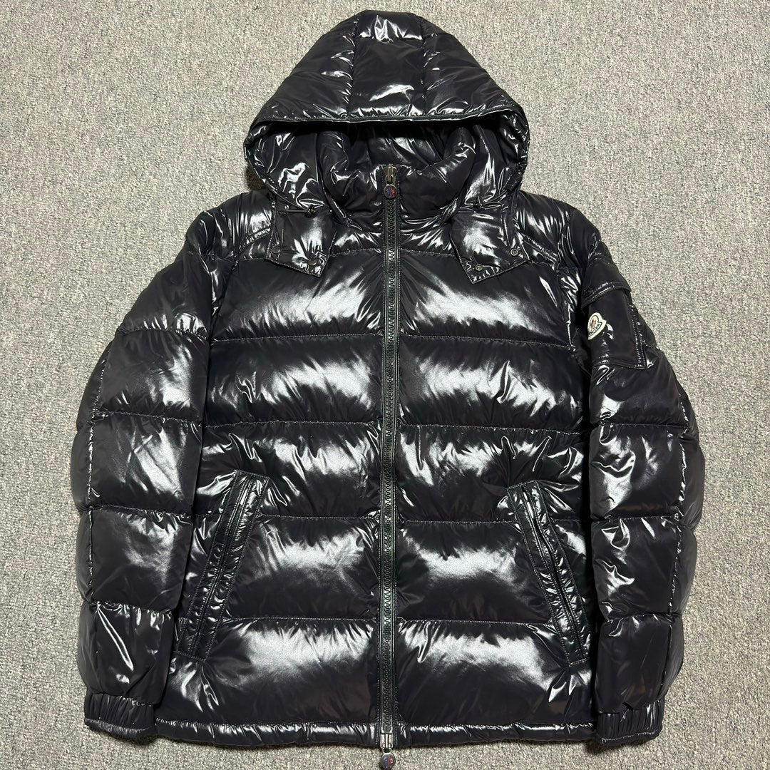 Moncler Daunenjacke Damen – Glänzendes Schwarz