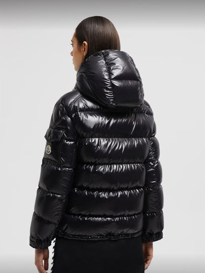 Moncler Daunenjacke Damen – Glänzendes Schwarz